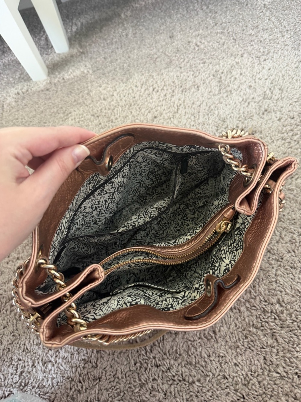 Rebecca Minkoff rose gold metallic leather handbag - Picture 7 of 9